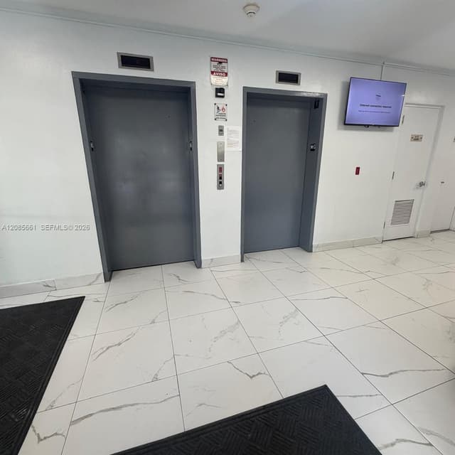 104 SW 9th St # 1101, Miami FL 33130 - Miami, FL - Photo 3