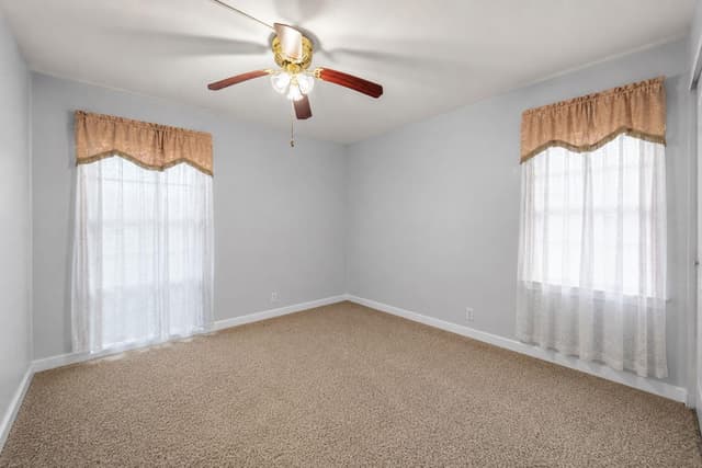 6807 NW 80TH Court, Tamarac FL 33321 - Tamarac, FL - Photo 5