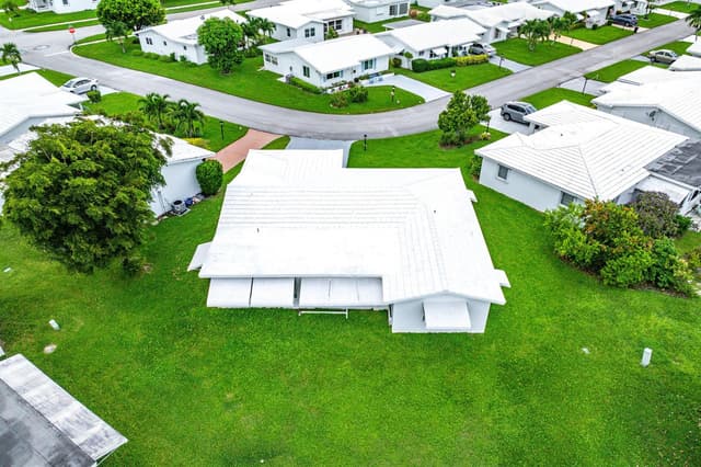 106 NW 10th Court, Boynton Beach FL 33426 - Boynton Beach, FL - Photo 5