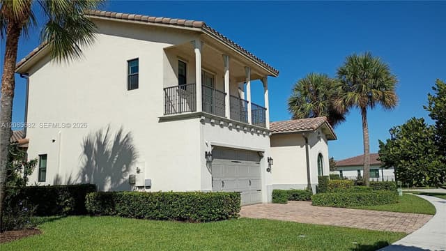 1280 SW 113th Way, Pembroke Pines FL 33025 - Pembroke Pines, FL - Photo 3