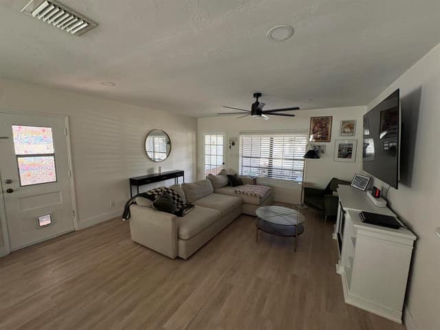 1215 NE 16TH Terrace, Fort Lauderdale FL 33304 - Fort Lauderdale, FL - Photo 6