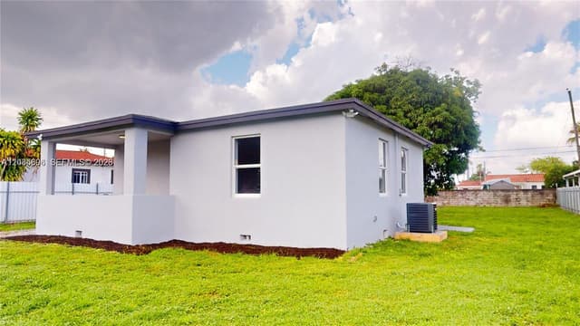511 SE 2nd Street, Hialeah FL 33010 - Hialeah, FL - Photo 6
