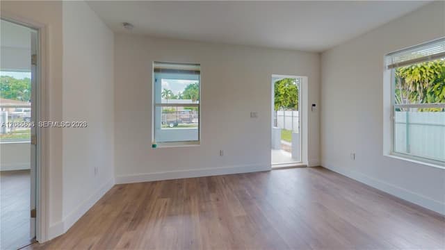 511 SE 2nd Street, Hialeah FL 33010 - Hialeah, FL - Photo 4