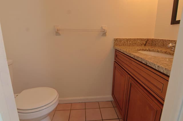 6636 SW 41st Street, Davie FL 33314 - Davie, FL - Photo 7