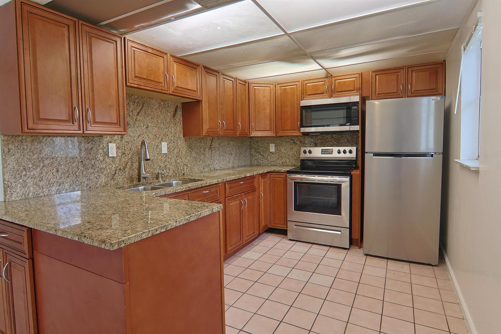 6636 SW 41st Street, Davie FL 33314 - Davie, FL - Photo 1