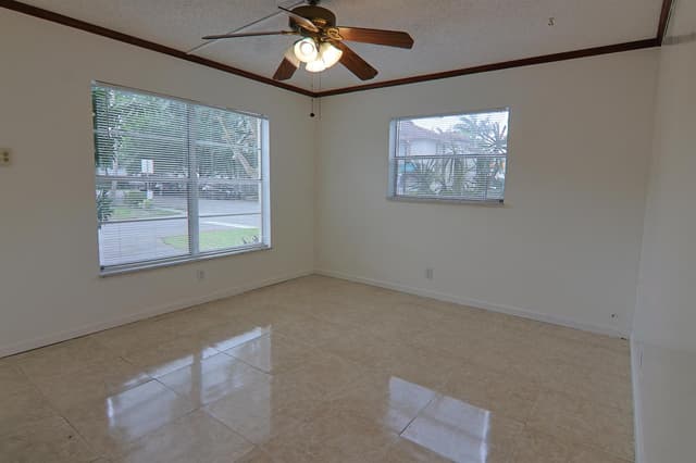 6636 SW 41st Street, Davie FL 33314 - Davie, FL - Photo 4