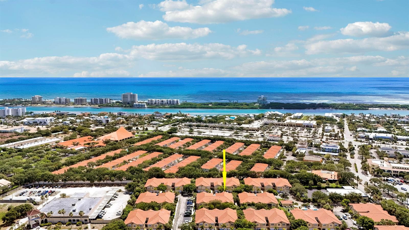 105 Lighthouse Circle # B, Tequesta FL 33469 - Tequesta, FL - Photo 1