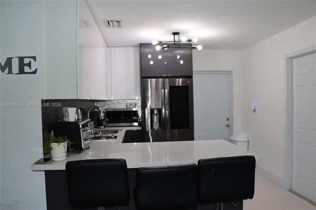 6506 SW 20th St, Miramar FL 33023 - Miramar, FL - Photo 2