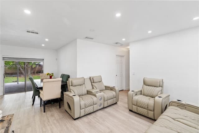 19900 SW 114th Ave, Miami FL 33157 - Miami, FL - Photo 2
