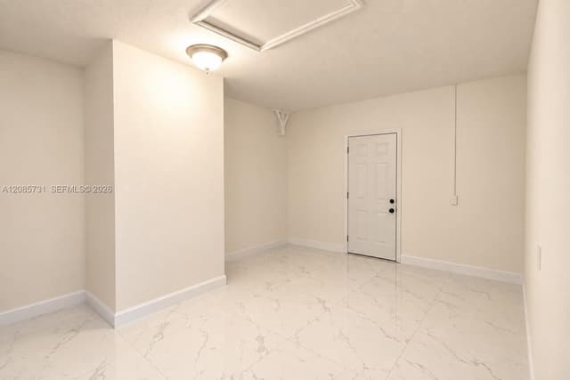 22023 SW 95th Pl, Cutler Bay FL 33190 - Cutler Bay, FL - Photo 6