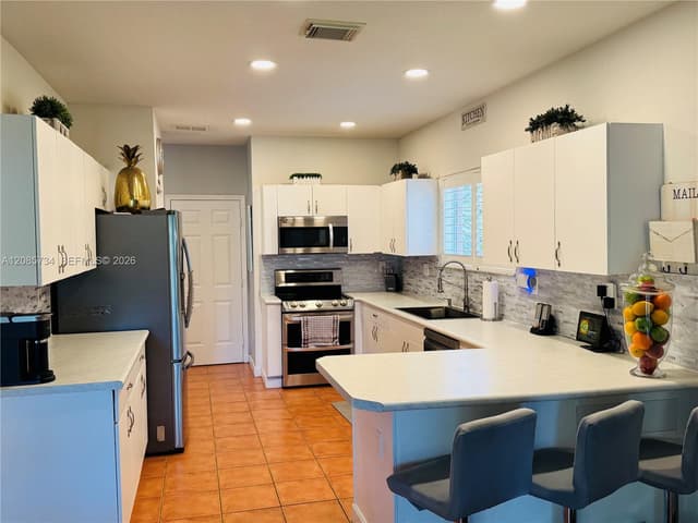 1240 NE 41st Pl, Homestead FL 33033 - Homestead, FL - Photo 7