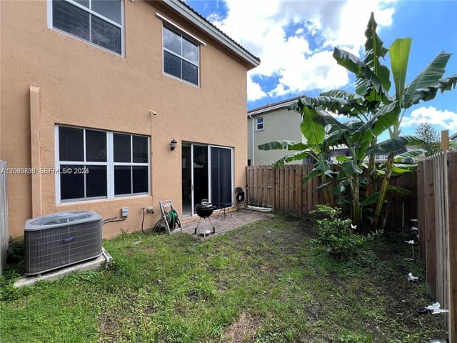 1444 SE 24th Ter, Homestead FL 33035 - Homestead, FL - Photo 6