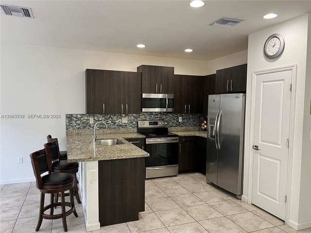 1444 SE 24th Ter, Homestead FL 33035 - Homestead, FL - Photo 4
