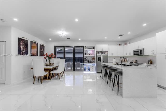 22712 SW 129th Ave, Miami FL 33170 - Miami, FL - Photo 7