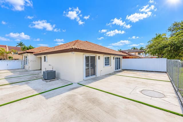 15351 SW 36th St, Miami FL 33185 - Miami, FL - Photo 4