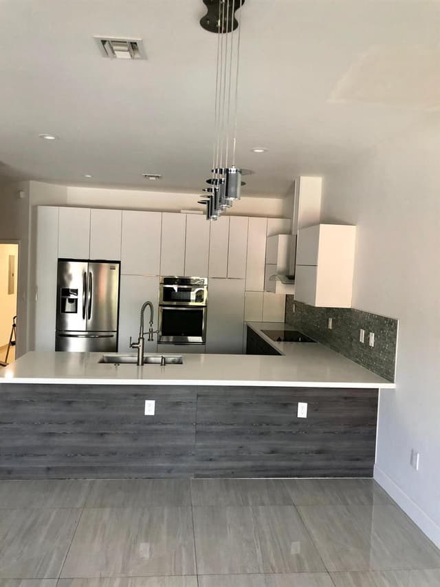2728 TREASURE COVE Circle # 2728, Dania Beach FL 33312 - Dania Beach, FL - Photo 5