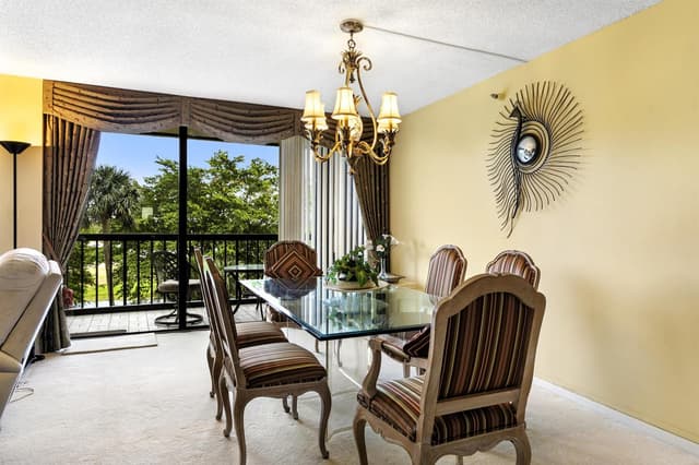 2480 Presidential Way # 403, West Palm Beach FL 33401 - West Palm Beach, FL - Photo 6