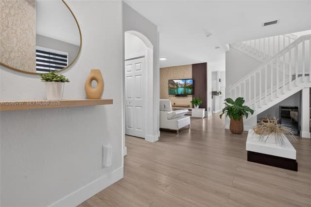 10861 NW 79th St, Doral FL 33178 - Doral, FL - Photo 7