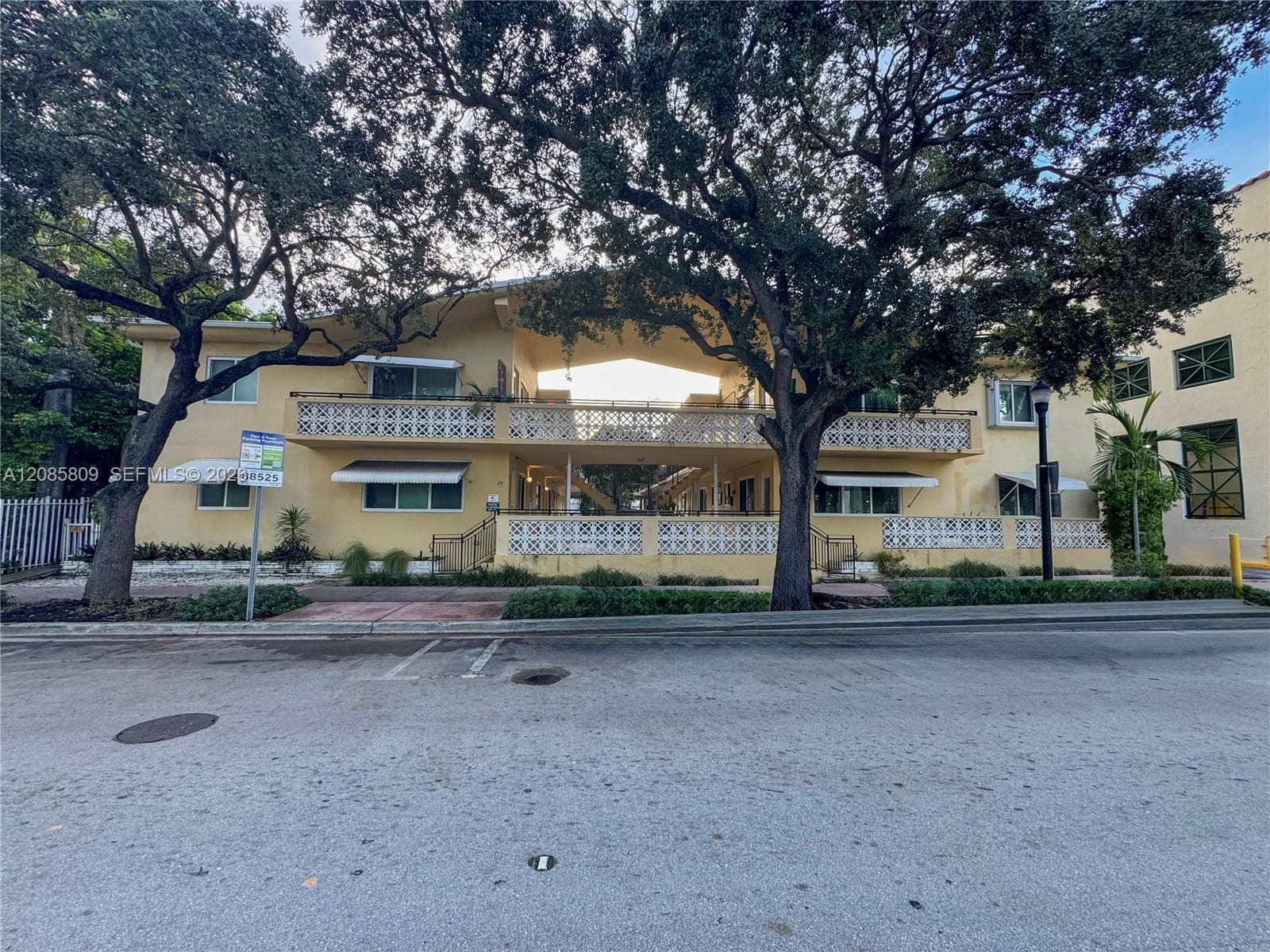 75 Washington Ave # 20, Miami Beach FL 33139