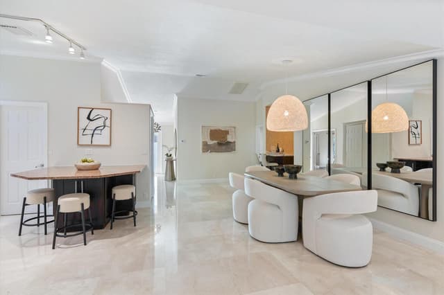 734 Camino Gardens Lane, Boca Raton FL 33432 - Boca Raton, FL - Photo 4