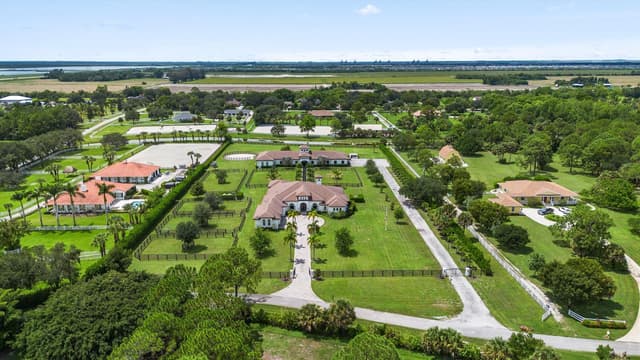 843 STALLION Drive, Loxahatchee FL 33470 - Loxahatchee, FL - Photo 2