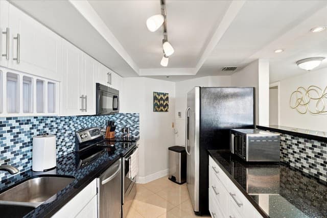 300 THREE ISLANDS Boulevard # 312, Hallandale Beach FL 33009 - Hallandale Beach, FL - Photo 7
