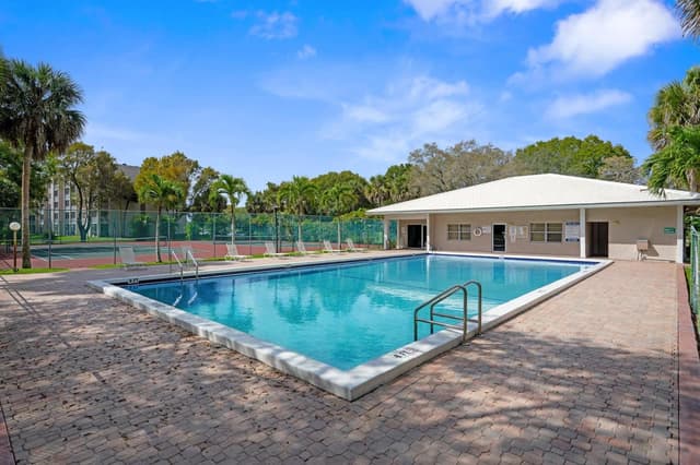 8735 RAMBLEWOOD Drive # 409, Coral Springs FL 33071 - Coral Springs, FL - Photo 2