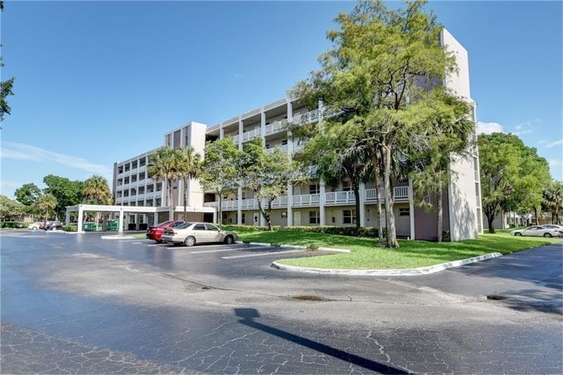 8735 RAMBLEWOOD Drive # 212, Coral Springs FL 33071