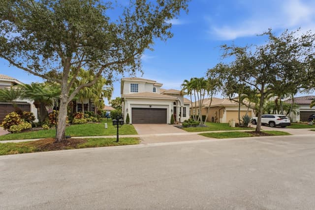 12339 NW 77TH Manor, Parkland FL 33076 - Parkland, FL - Photo 3