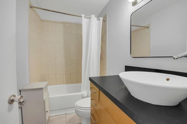 512 Holly Drive # 1, Palm Beach Gardens FL 33410 - Palm Beach Gardens, FL - Photo 5