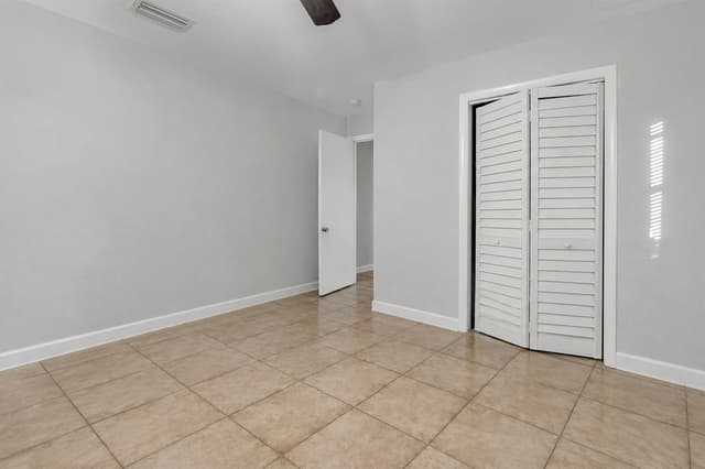 512 Holly Drive # 1, Palm Beach Gardens FL 33410 - Palm Beach Gardens, FL - Photo 4