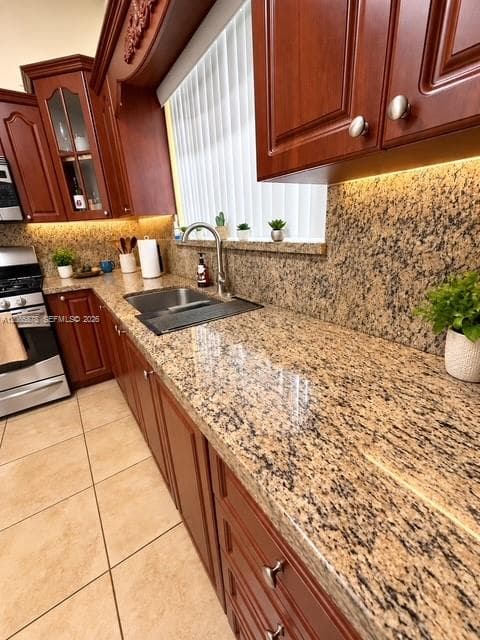 6541 SW 5th St, Pembroke Pines FL 33023 - Pembroke Pines, FL - Photo 4