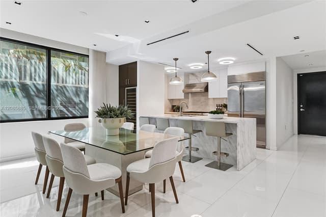 350 Meridian Ave # 201, Miami Beach FL 33139 - Miami Beach, FL - Photo 4