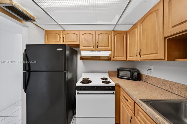 1801 NE 140th St # 108, North Miami FL 33181 - North Miami, FL - Photo 5