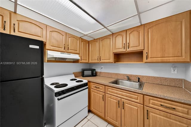 1801 NE 140th St # 108, North Miami FL 33181 - North Miami, FL - Photo 4