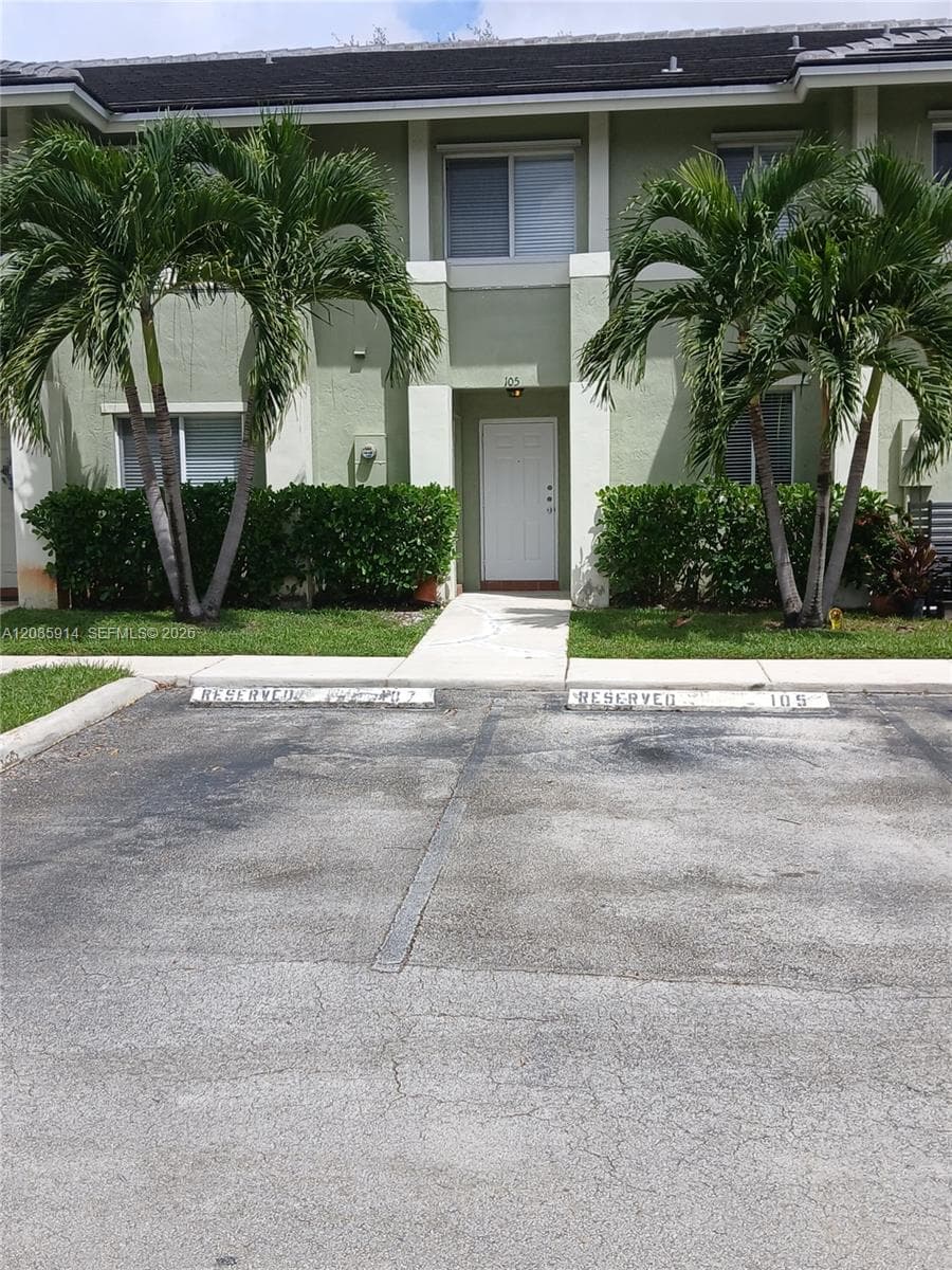 105 Hidden Ct Rd # 3, Hollywood FL 33023 - Hollywood, FL - Photo 1
