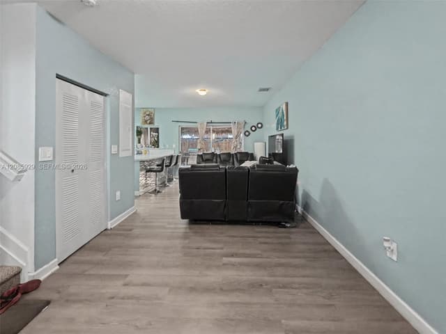 396 NW 12th Pl, Florida City FL 33034 - Florida City, FL - Photo 3