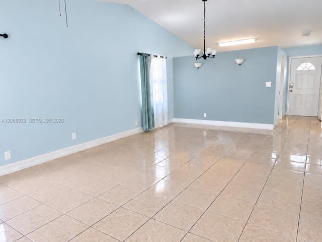 401 NW 43rd St, Deerfield Beach FL 33064 - Deerfield Beach, FL - Photo 3