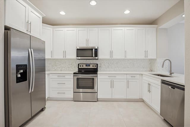 950 Marina Del Ray Lane # 4, West Palm Beach FL 33401 - West Palm Beach, FL - Photo 6