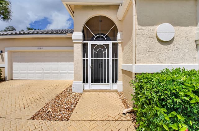 12764 CORAL LAKES Drive, Boynton Beach FL 33437 - Boynton Beach, FL - Photo 4