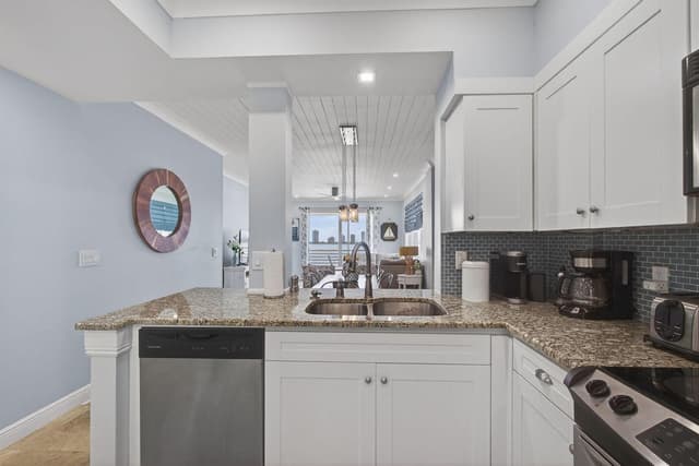 105 Paradise Harbour Boulevard # 501, North Palm Beach FL 33408 - North Palm Beach, FL - Photo 5
