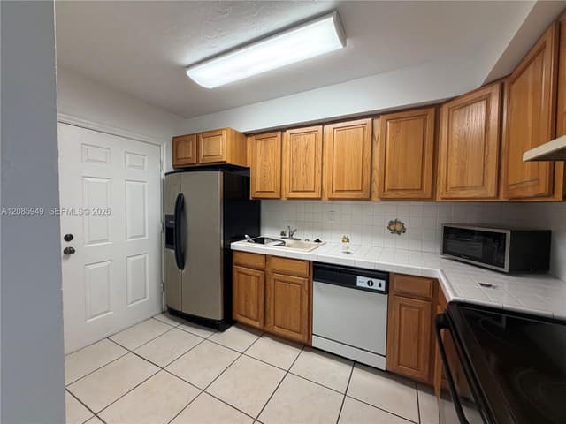 10903 N Kendall Dr # 229, Miami FL 33176 - Miami, FL - Photo 7