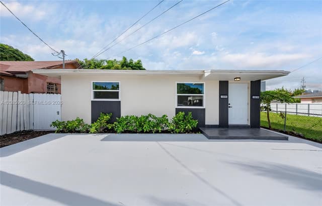1028 NW 24th St, Miami FL 33127 - Miami, FL - Photo 2