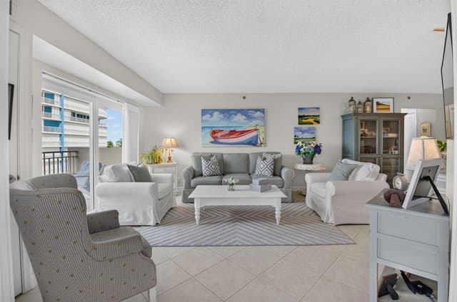 3215 S OCEAN Boulevard # 302, Highland Beach FL 33487 - Highland Beach, FL - Photo 2