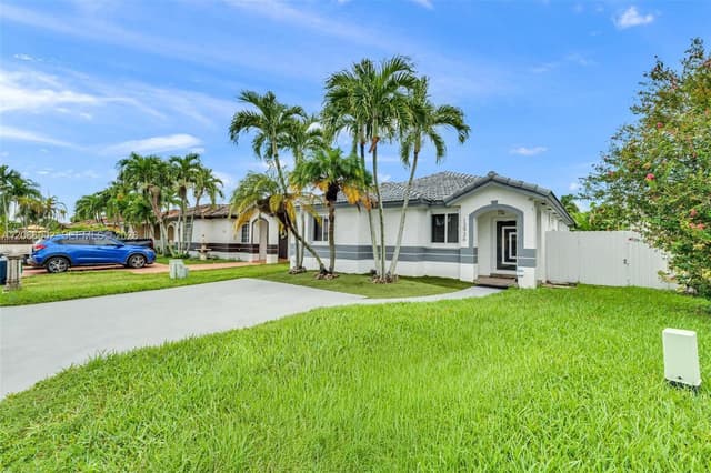 13936 SW 151st Ave, Miami FL 33196 - Miami, FL - Photo 4