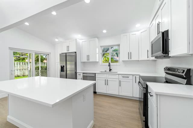 6045 Old Court Road # 407, Boca Raton FL 33433 - Boca Raton, FL - Photo 7