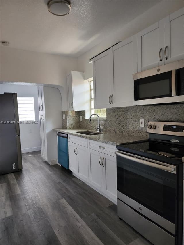 1250 NW 55th St, Miami FL 33142 - Miami, FL - Photo 6