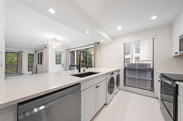 224 Brackenwood Terrace, Palm Beach Gardens FL 33418 - Palm Beach Gardens, FL - Photo 7