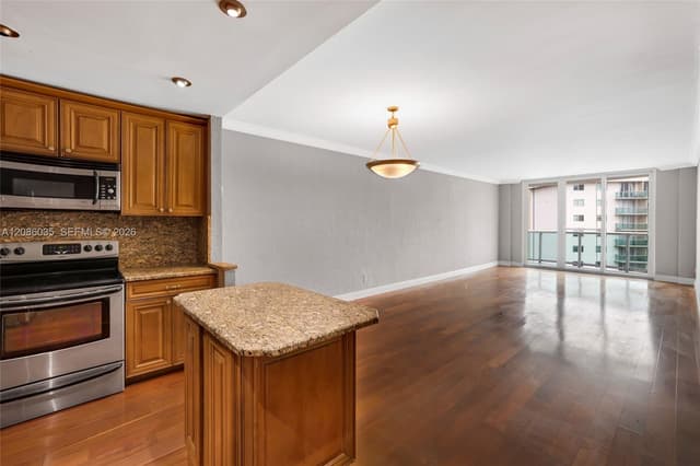 19390 Collins Ave # 1520, Sunny Isles Beach FL 33160 - Sunny Isles Beach, FL - Photo 4