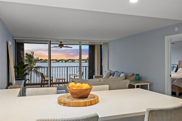 134 LAKESHORE Drive # 316, North Palm Beach FL 33408 - North Palm Beach, FL - Photo 2